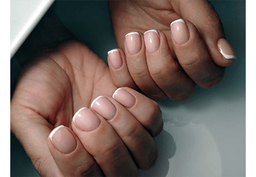 Маникюр френч, фото